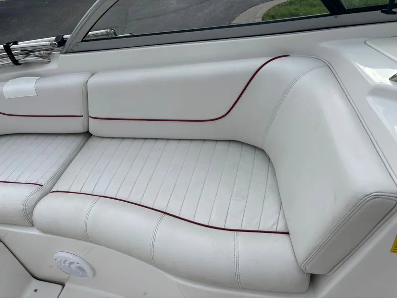 Slide: The Image of Ebbtide 2400 Sc 2004 - 28