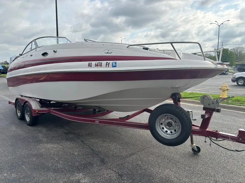 Slide: The Image of Ebbtide 2400 Sc 2004 - 3