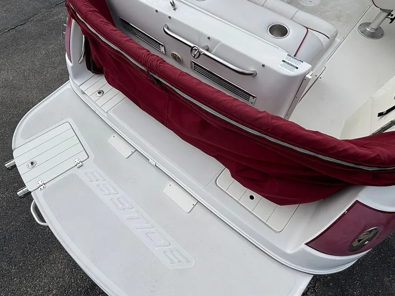 Slide: The Image of Ebbtide 2400 Sc 2004 - 34