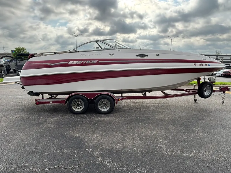 Slide: The Image of Ebbtide 2400 Sc 2004 - 4
