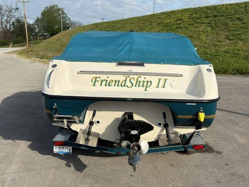 Slide: The Image of Crownline Boats 210 BR 1995 - 101