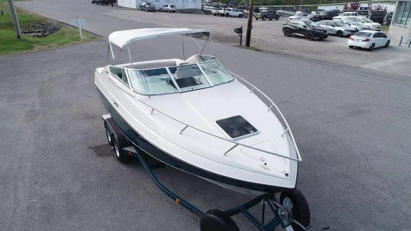 Slide: The Image of Crownline Boats 210 BR 1995 - 16