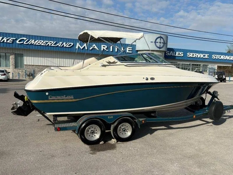 Slide: The Image of Crownline Boats 210 BR 1995 - 26