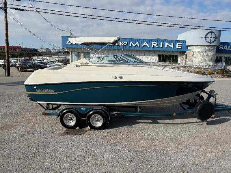 Slide: The Image of Crownline Boats 210 BR 1995 - 28