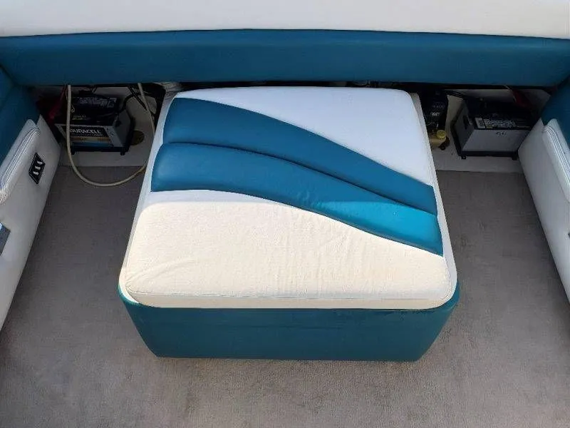 Slide: The Image of Crownline Boats 210 BR 1995 - 46