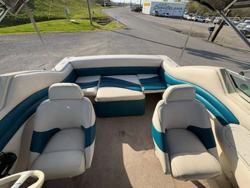 Slide: The Image of Crownline Boats 210 BR 1995 - 54