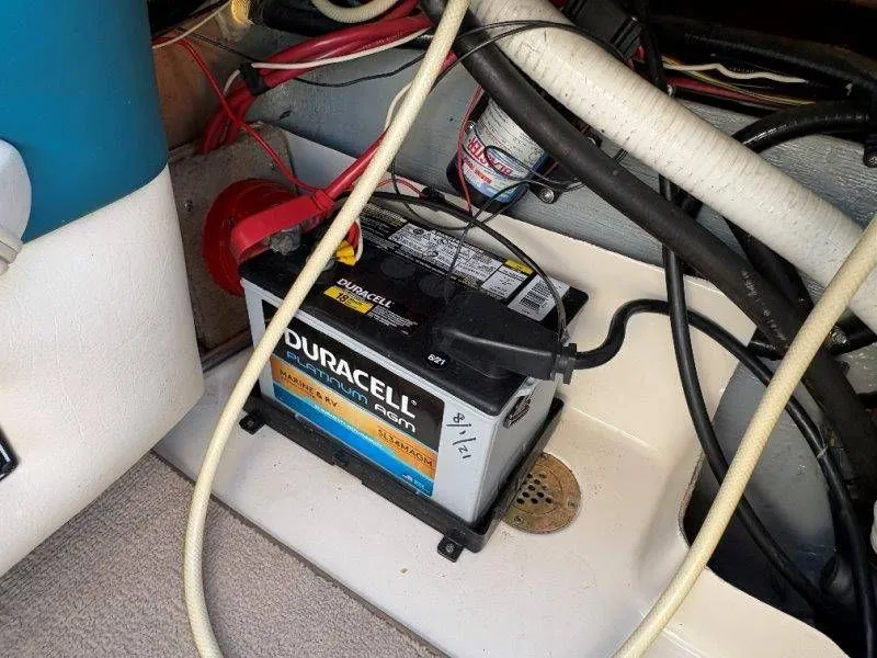 Slide: The Image of Crownline Boats 210 BR 1995 - 59