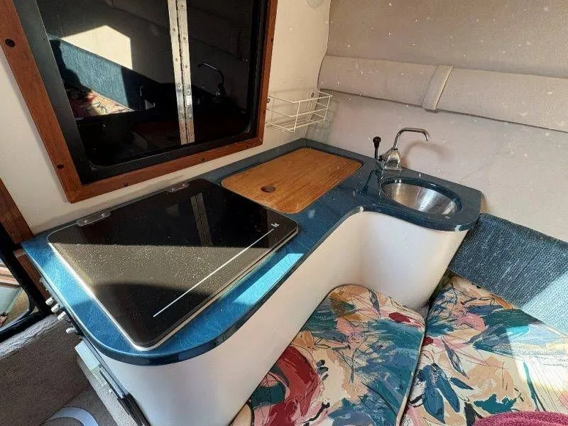 Slide: The Image of Crownline Boats 210 BR 1995 - 66