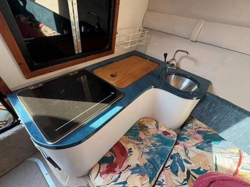 Slide: The Image of Crownline Boats 210 BR 1995 - 69