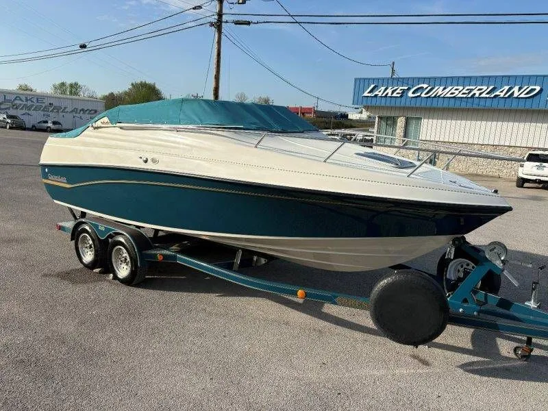 Slide: The Image of Crownline Boats 210 BR 1995 - 96