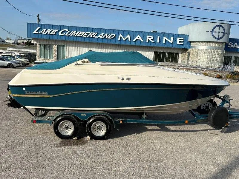 Slide: The Image of Crownline Boats 210 BR 1995 - 97