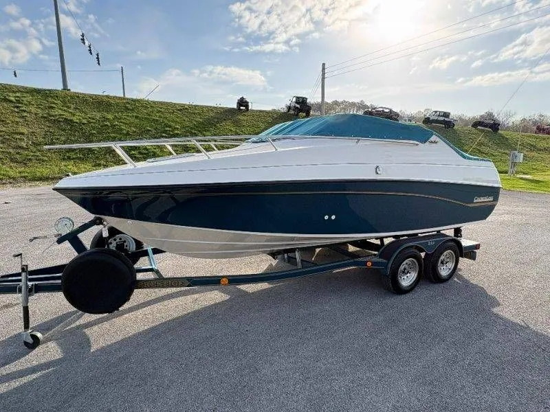 Slide: The Image of Crownline Boats 210 BR 1995 - 99