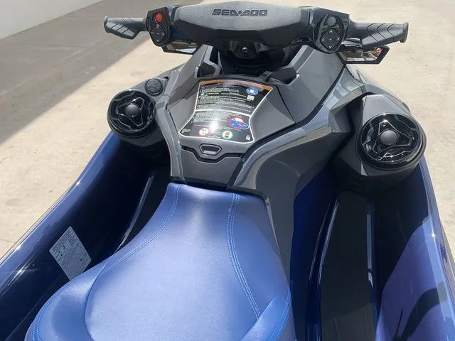 Slide: The Image of Sea-Doo GTX 230 Tech, Audio, iDF, iBR 2026 - 10