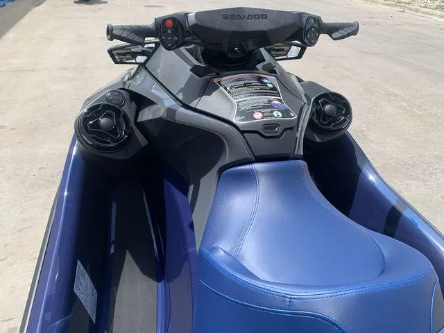 Slide: The Image of Sea-Doo GTX 230 Tech, Audio, iDF, iBR 2026 - 13