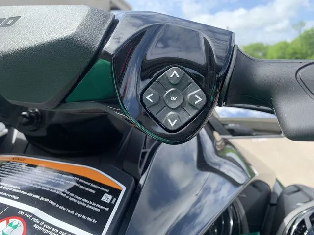 Slide: The Image of Sea-Doo GTI SE 170 2026 - 18