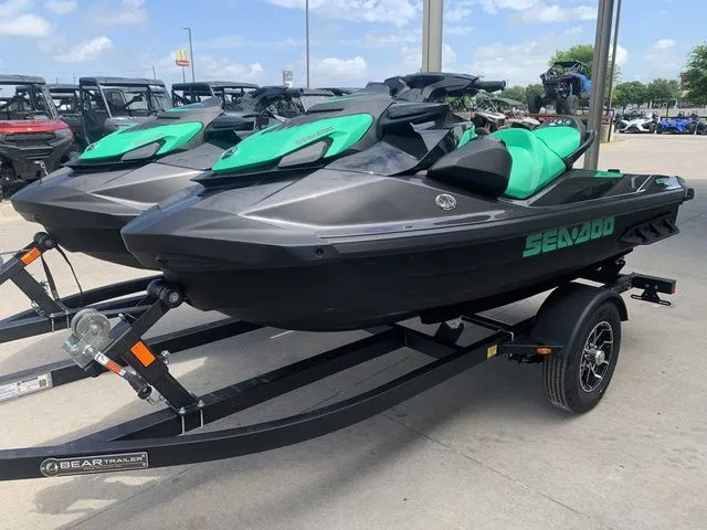 Slide: The Image of Sea-Doo GTI SE 170 2026 - 7