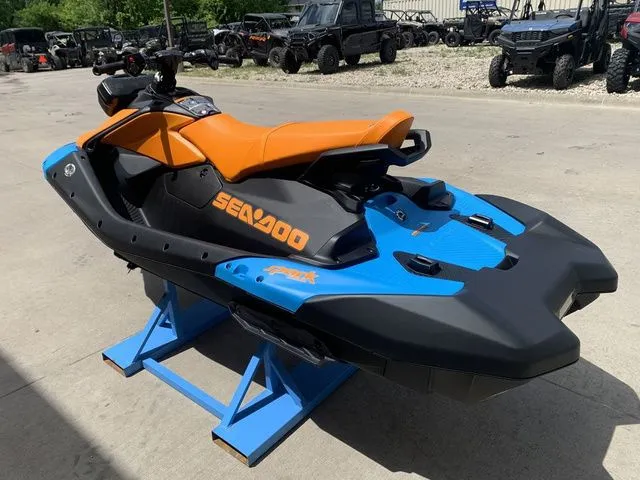 Slide: The Image of Sea-Doo SparkTrixx For 3 Rotax 900 ACE - 90 Ibr And Aud 2026 - 5