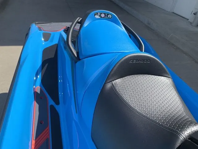 Slide: The Image of Sea-Doo RXT-X 2026 - 11