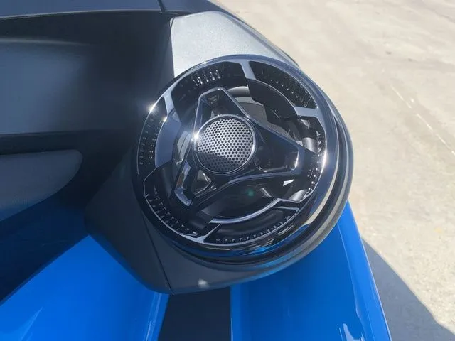 Slide: The Image of Sea-Doo RXT-X 2026 - 19