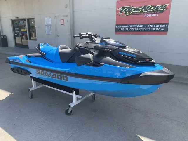 Slide: The Image of Sea-Doo RXT-X 2026 - 9