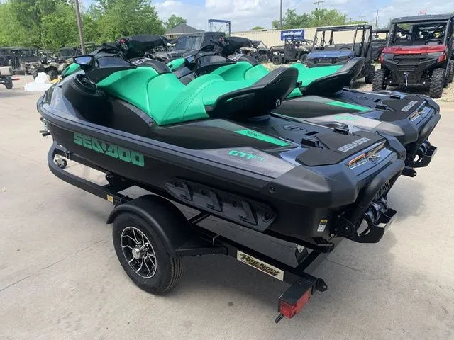 Slide: The Image of Sea-Doo GTI SE 170 2026 - 5