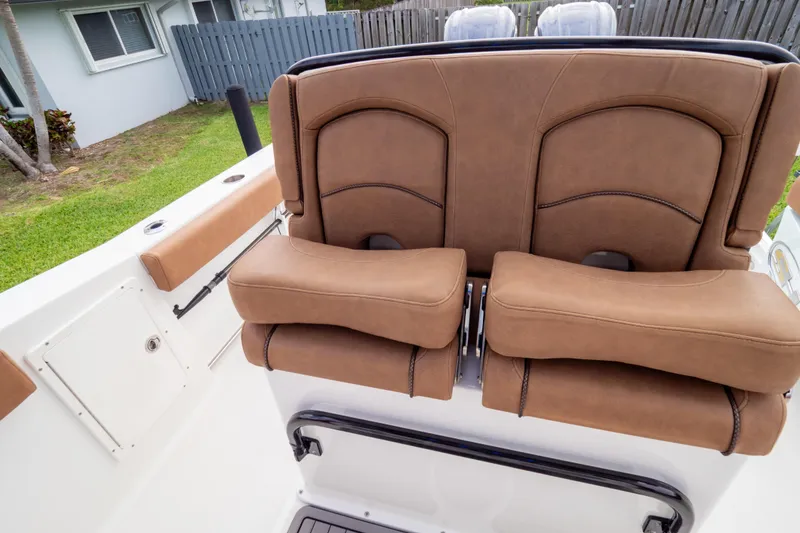 Slide: The Image of Emergency kit storage on 2021 Sea Hunt Gamefish 27 Forward Seating boat. - 73