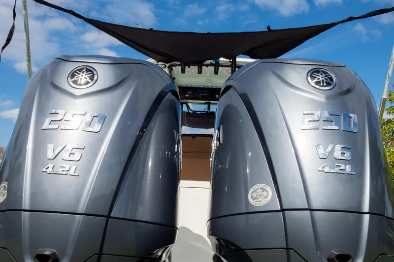 Slide: The Image of 2021 Sea Hunt Gamefish 27 boat interior with logo detail. - 94