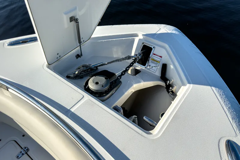 Slide: The Image of Boston Whaler 350 Realm 2022 - 26