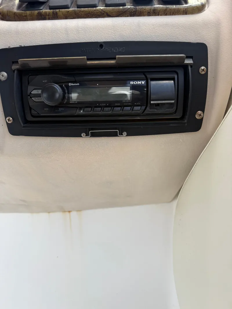 Slide: The Image of Sony Bluetooth radio in NauticStar 210 Sport Deck 2007. - 10