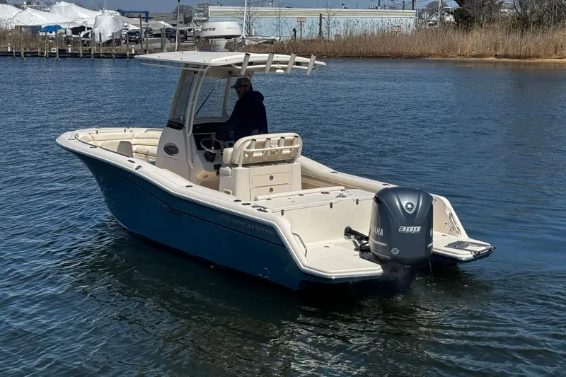 Slide: The Image of 2018 Grady-White Fisherman 236 boat with Yamaha engine on calm water. - 6