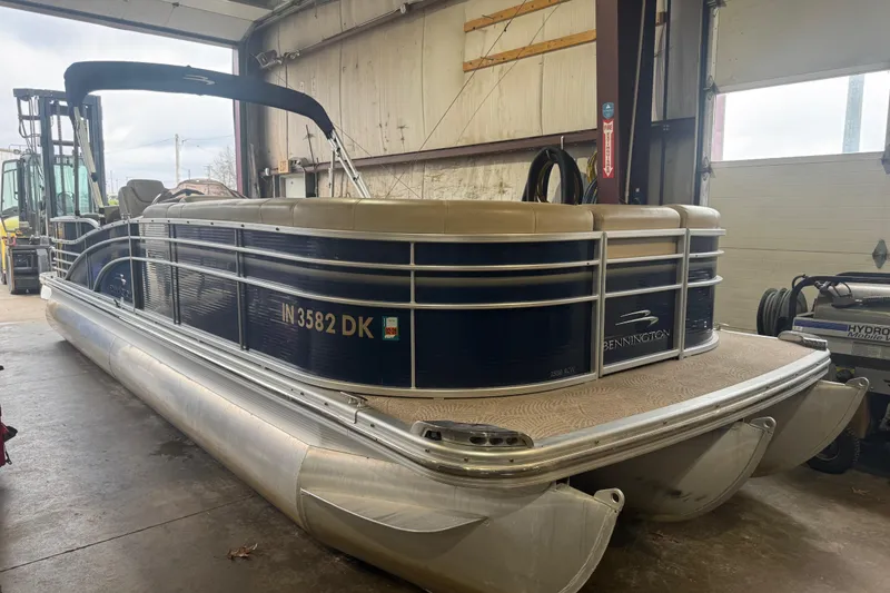 The Image of Bennington 2550RCW 2010 - undefined