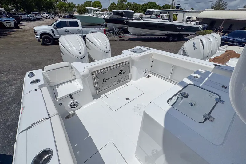 Slide: The Image of Sea Hunt Gamefish 30 Forward Seating 2026 - 4