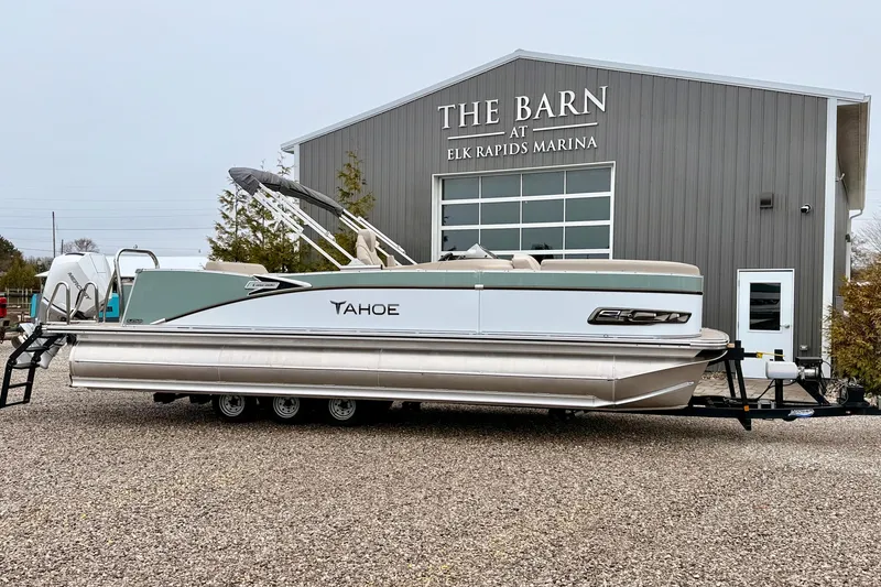 The Image of 2026 Tahoe Pontoon Cascade 25' VRL at Elk Rapids Marina. - 1