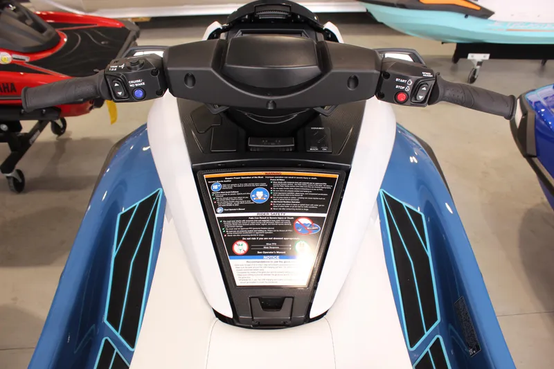 Slide: The Image of 2026 Yamaha WaveRunner FX HO handlebars and dashboard, featuring control buttons and safety instructions. - 4