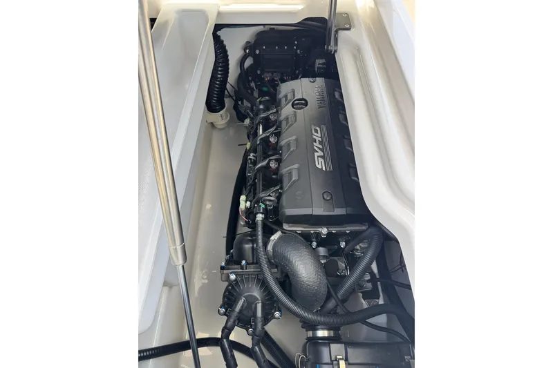 Slide: The Image of Engine compartment of 2026 Yamaha Boats 275SD, featuring a powerful SVHO engine. - 35
