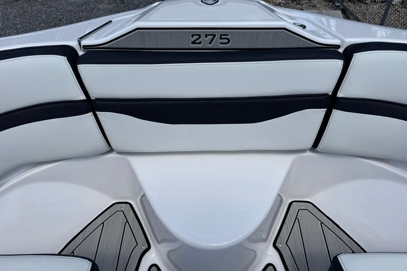 Slide: The Image of 2026 Yamaha Boats 275SD interior seating with sleek design and modern upholstery. - 26