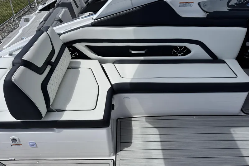 Slide: The Image of Luxury seating on 2026 Yamaha Boats 275SD, featuring sleek design and premium materials. - 9