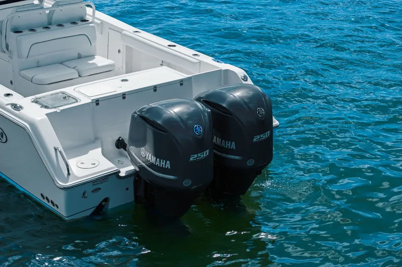 Slide: The Image of Sea Hunt GAMEFISH 27 2014 - 4