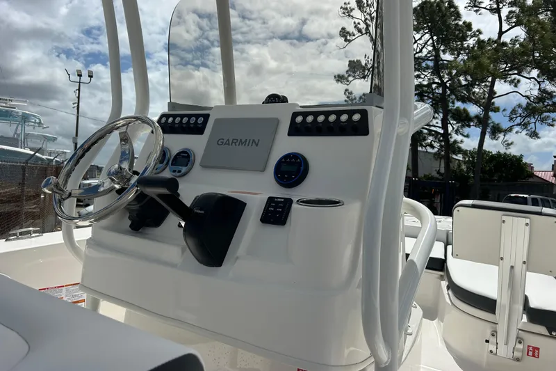 Slide: The Image of 2026 Robalo 206 Cayman boat console with Garmin navigation system. - 12