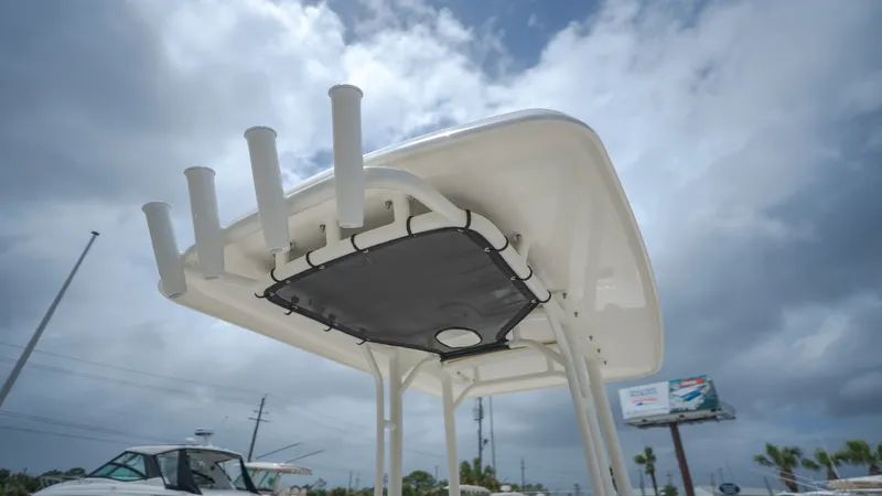 Slide: The Image of Boston Whaler 210 Montauk 2027 - 15