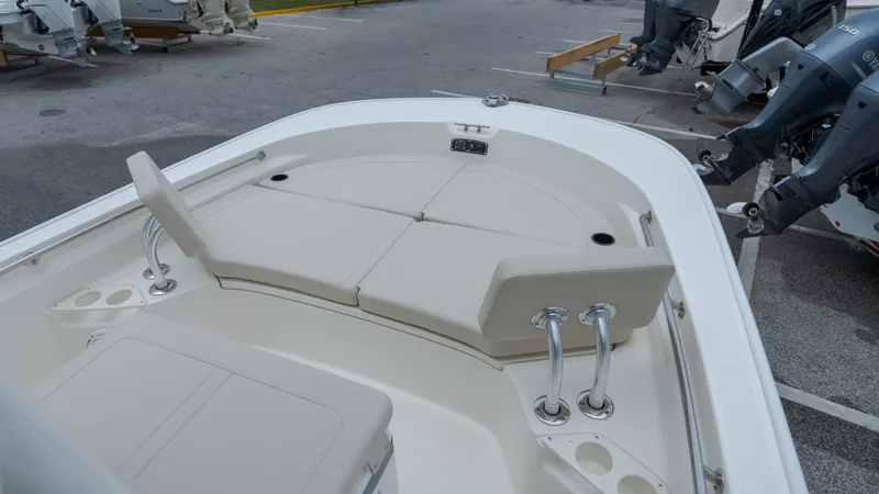 Slide: The Image of Boston Whaler 210 Montauk 2027 - 9