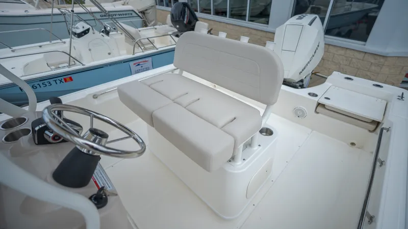 Slide: The Image of Boston Whaler 210 Montauk 2027 - 22