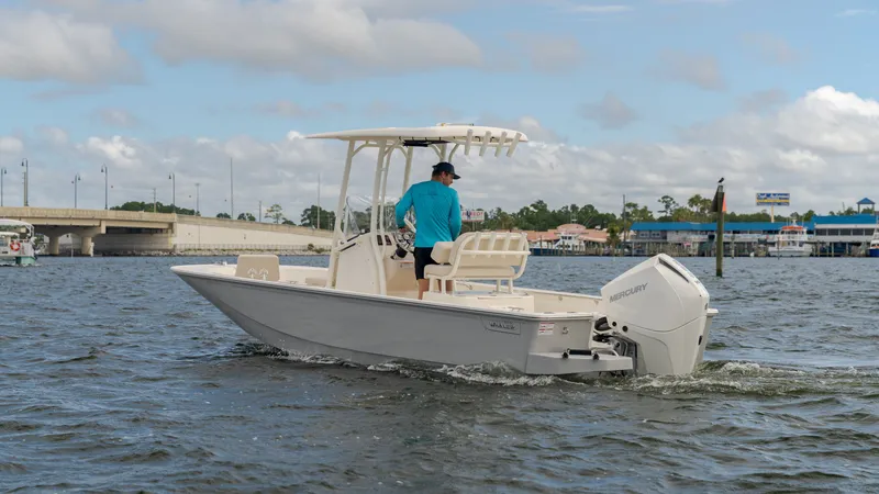 Slide: The Image of Boston Whaler 210 Montauk 2027 - 1