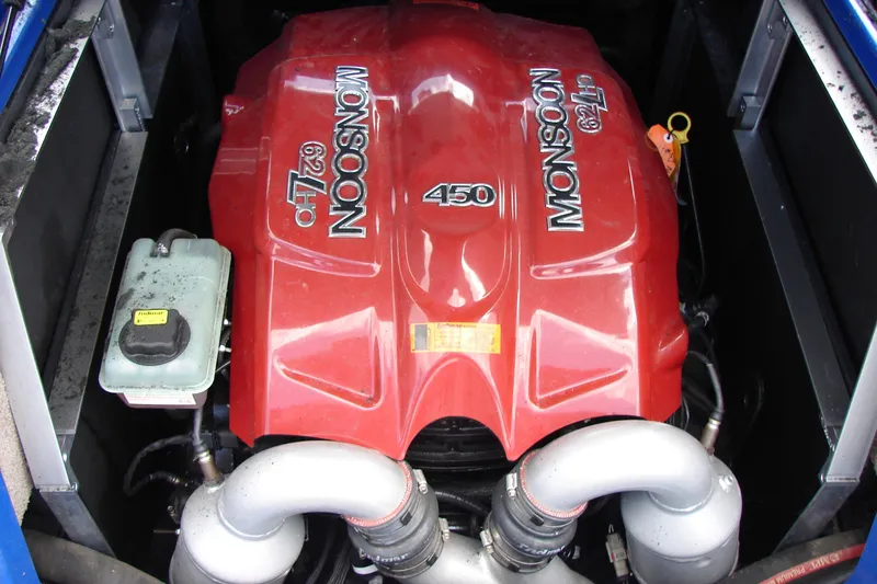 Slide: The Image of 2017 Malibu Wakesetter 24 MXZ engine, Monsoon 450, red cover, detailed view. - 42