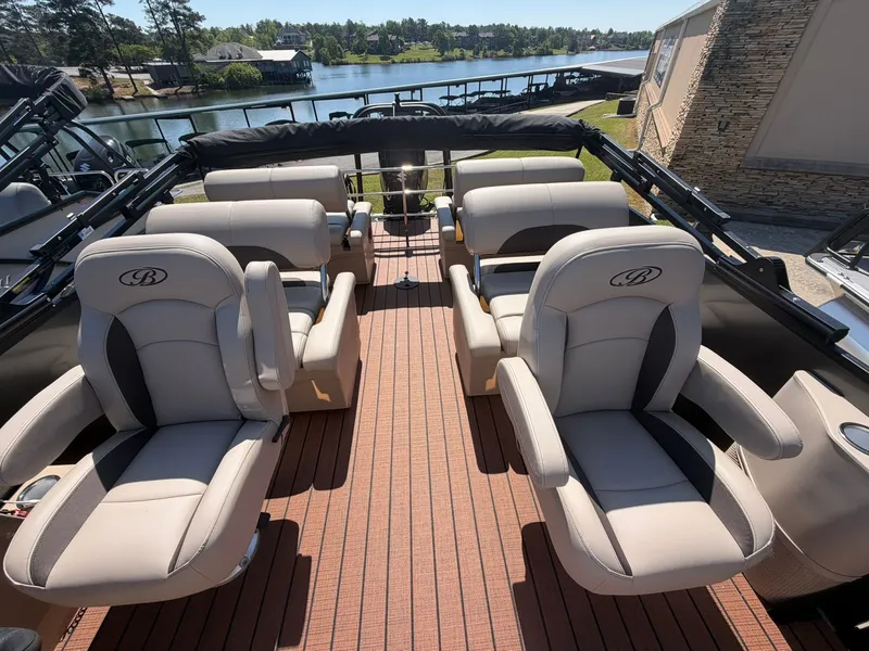 Slide: The Image of Bentley Pontoons Legacy Quad Swing Back 223 2026 - 5