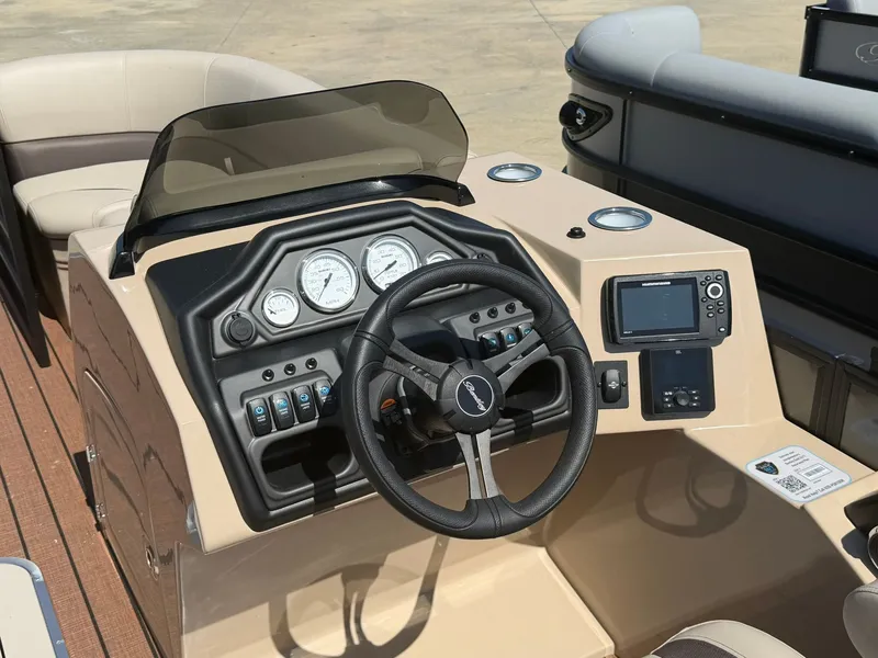 Slide: The Image of Bentley Pontoons Legacy Quad Swing Back 223 2026 - 6