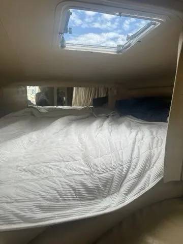 Slide: The Image of Sea Ray Sundancer 310 1998 - 12