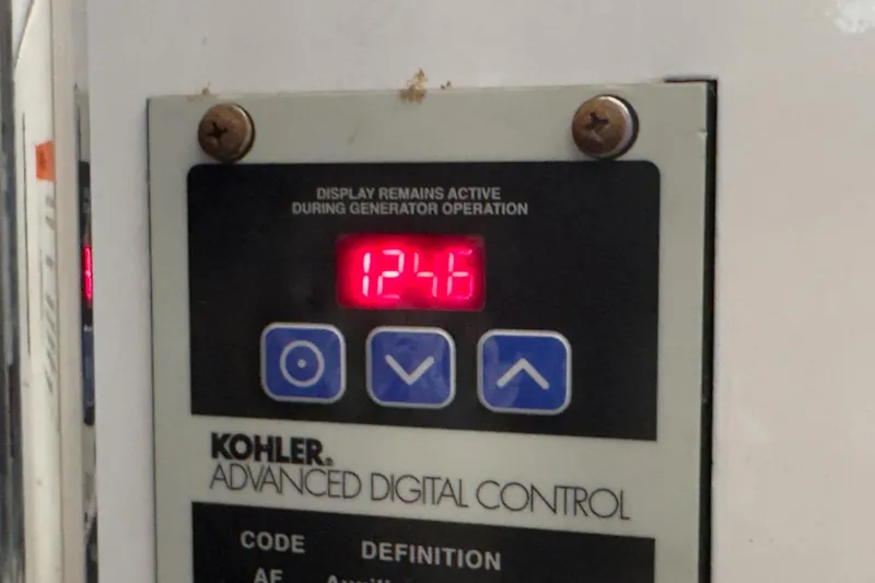 Slide: The Image of Kohler advanced digital control panel on 2007 Carver 43 Motor Yacht. - 61