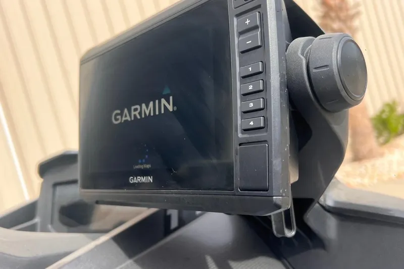 Slide: The Image of Garmin GPS on 2022 Sea-Doo FishPro Sport 170, displaying loading maps screen. - 4