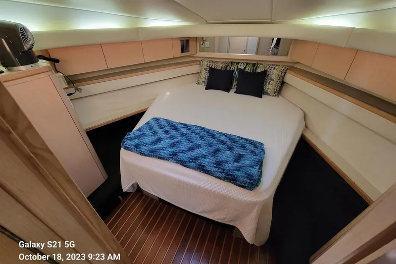 Slide: The Image of Master Stateroom - 27